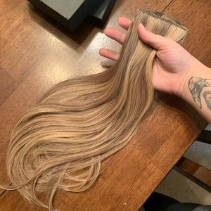 Habit salon clip in extensions